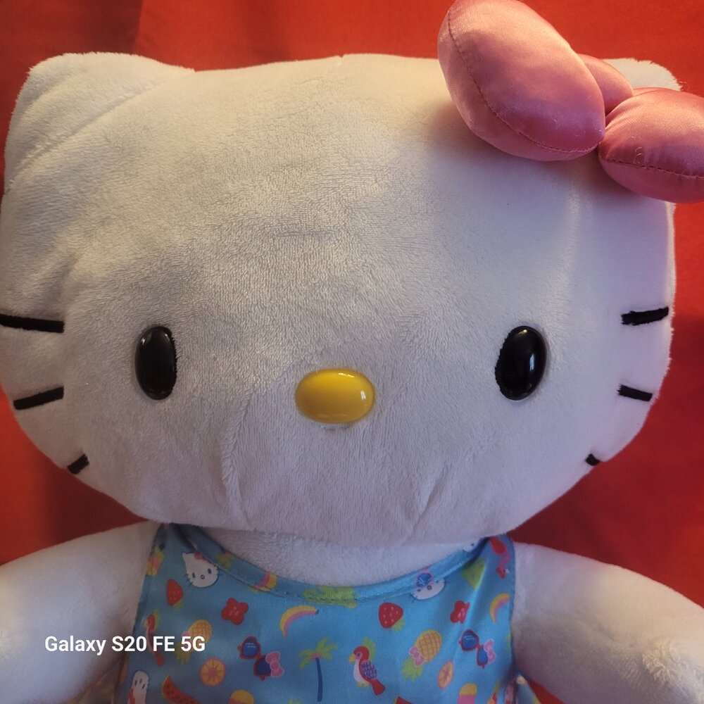Hello Kitty Build a Bear - Picture 7 of 8